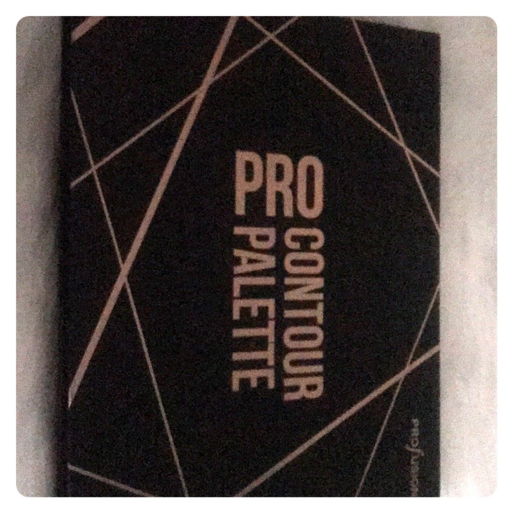 CONTOUR PALETTE
